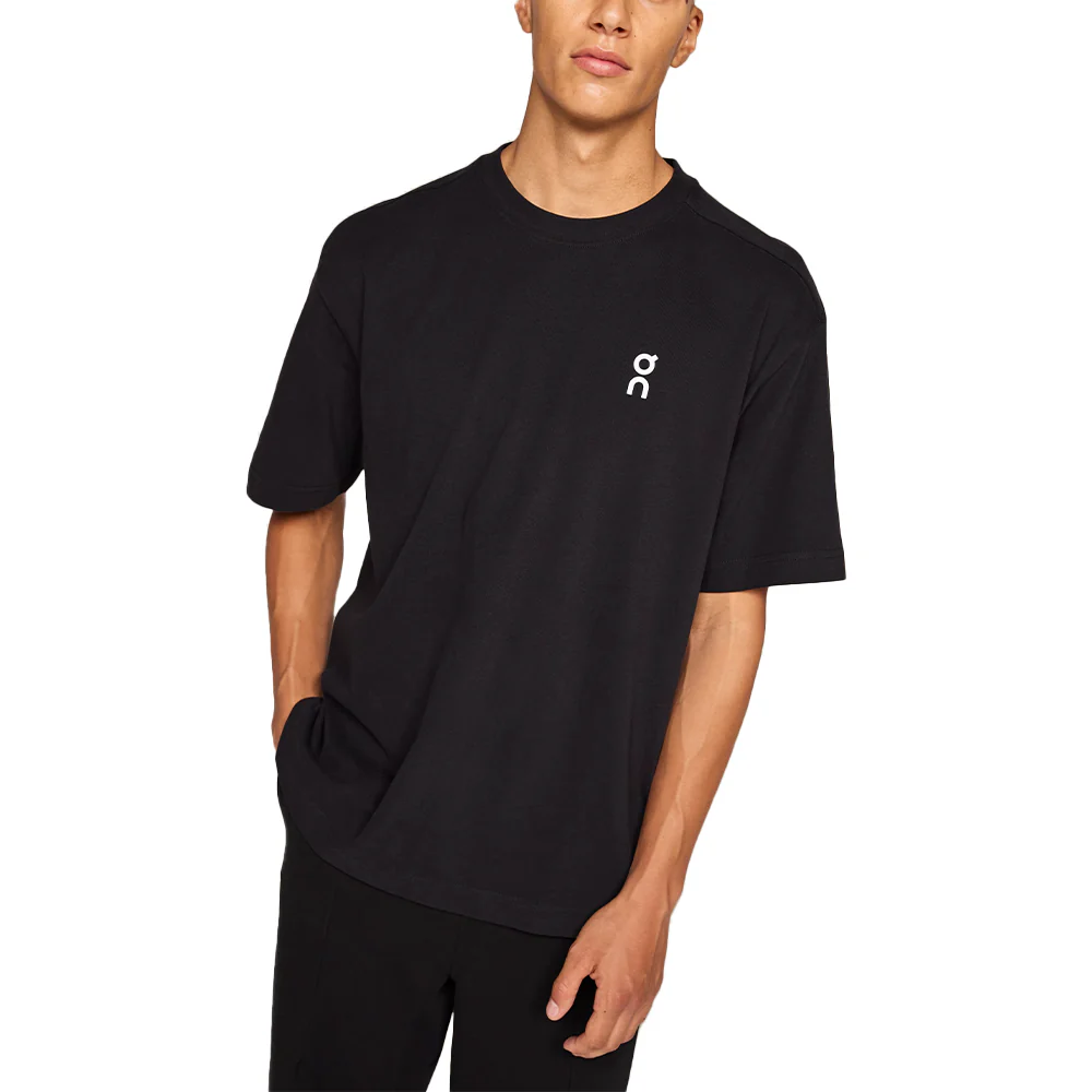 On Running Club Tee 'Black' - Image 2