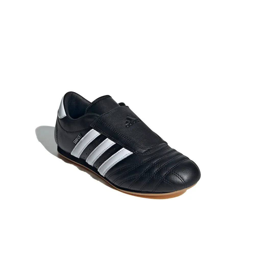 W adidas TAEKWONDO 'Core Black' - Image 2