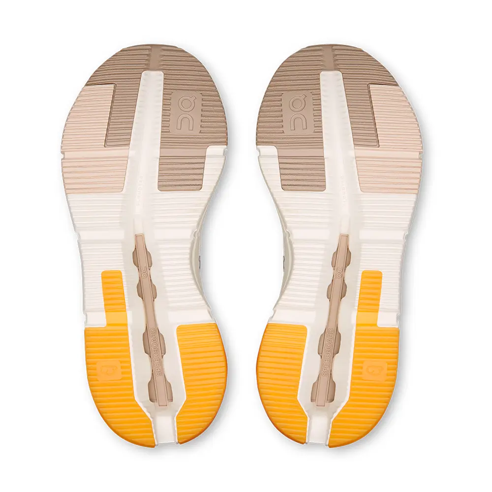 W Cloudnova Form 2 'Ivory Desert' - Image 6
