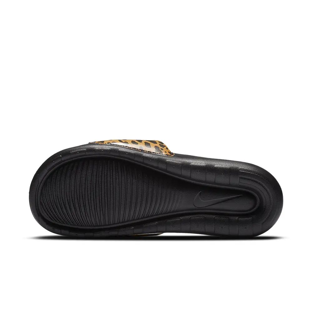 W Victori One Printed Slide 'Cheetah Print' - Image 4